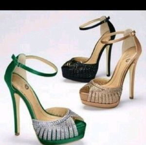 Colin Stuart size 7(b) heels